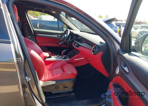 2020 Alfa Romeo Stelvio Ti Sport Awd из США, поврежденный, VIN ZASPAKBN7L7C83600